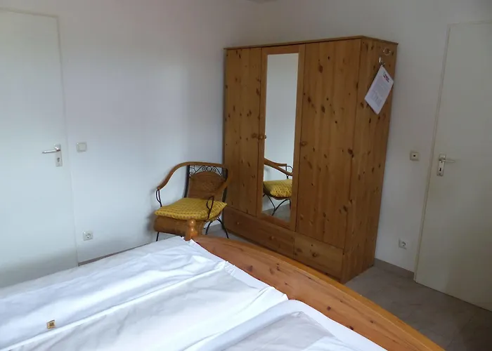 Gastehaus Am Turm Pensión 3*